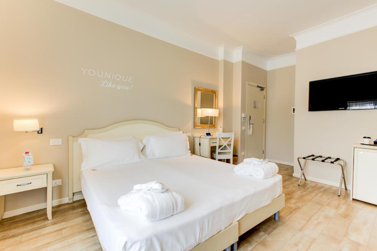 Beyou Hotel Villa Rosa Риччоне Экстерьер фото